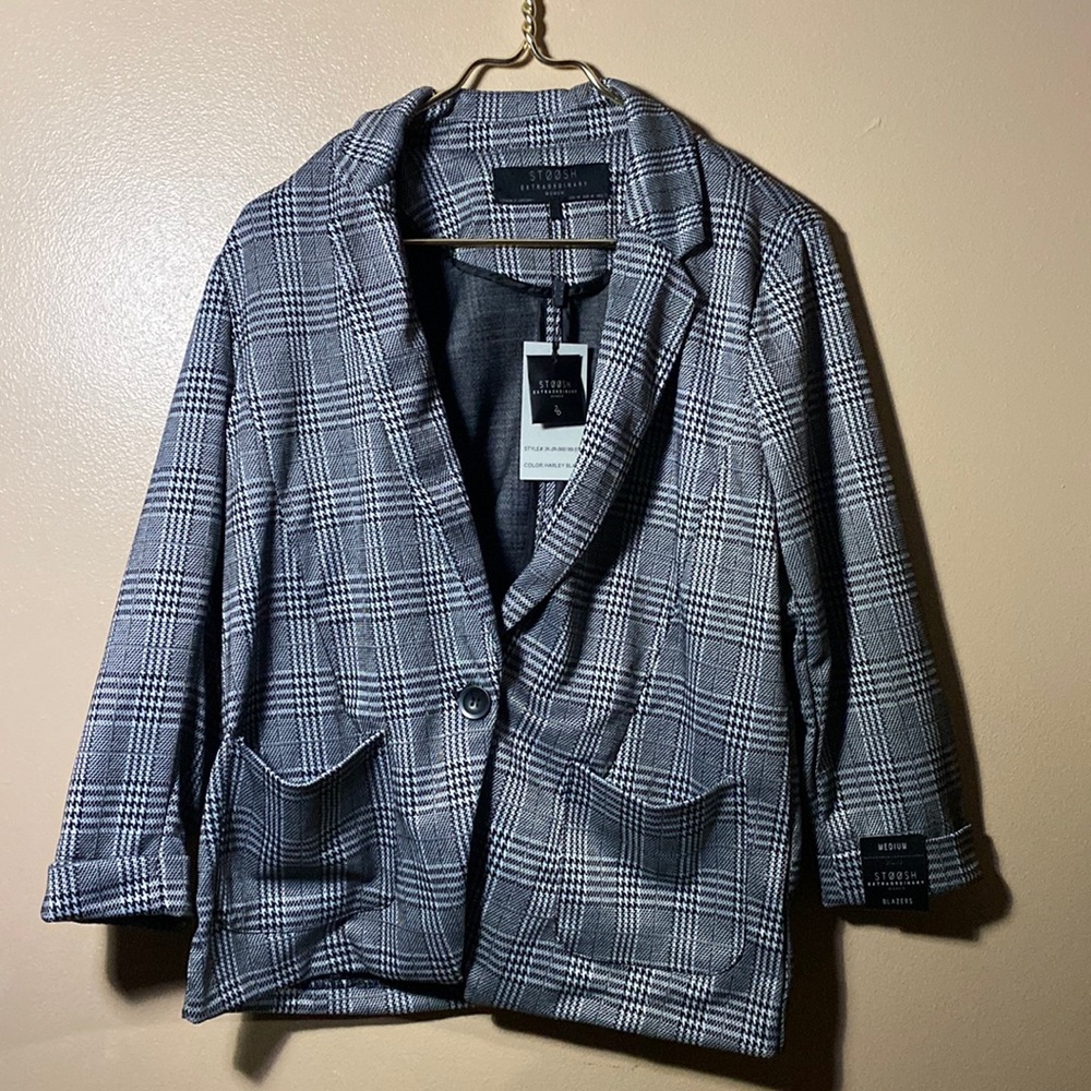 Stoosh Extraordinary Blazer Size: M